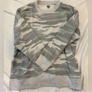 Aerie Women's Gray and Green Camouflage Sweatshirt